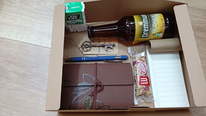 Mes boxs surprises témoins hommes 🟫🌠 4