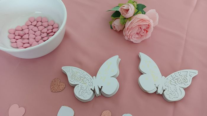 Porte noms papillons romantique 🦋🏳️ 3