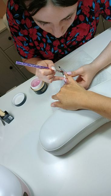 Ma manucure pour le jour j 💅🏻 2