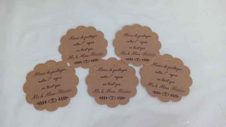 diy tuto étiquettes de serviettes personnalisées kraft "merci de partager notre 1er repas en tant qu