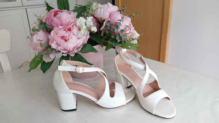 Chaussures - 1
