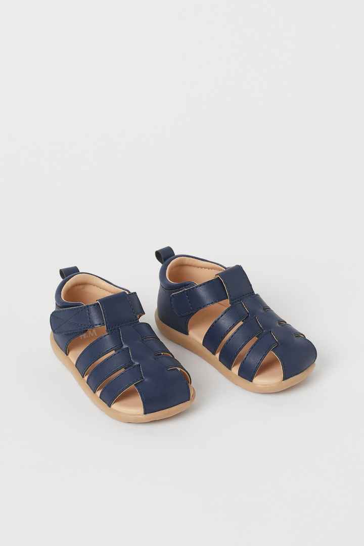 Les tenues et chaussures de mes enfants pour le retour le lendemain 👧👧👦 - 4