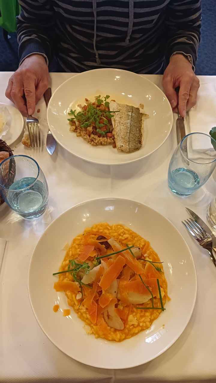 Petit resto en amoureux pour se poser dans les préparatifs du mariage 🥗🍰🥂 - 2