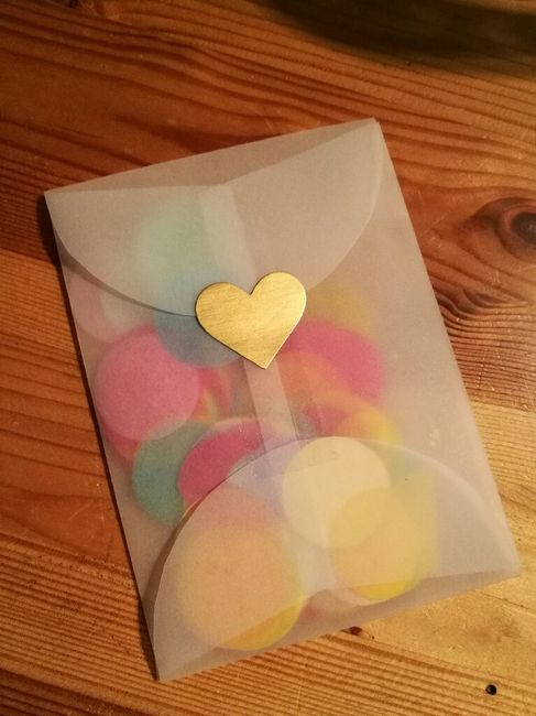 Pochette à confettis 2