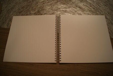 Livre d'or ouvert
