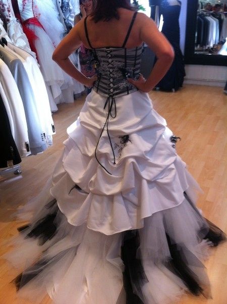 robe bustier