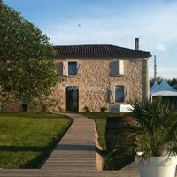 Le Domaine de Beaulieu - les allées en bois 