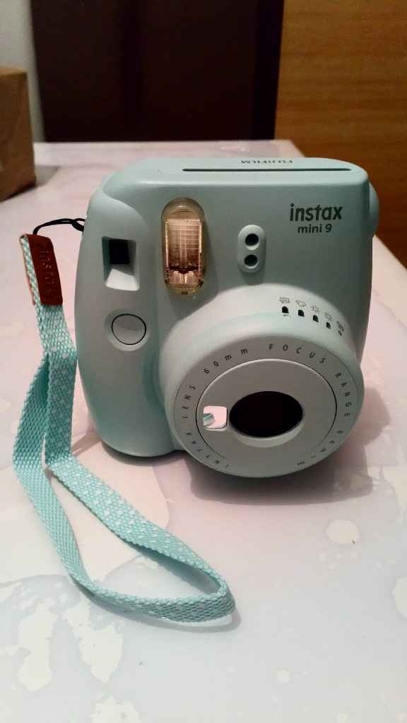 Instax. - 1