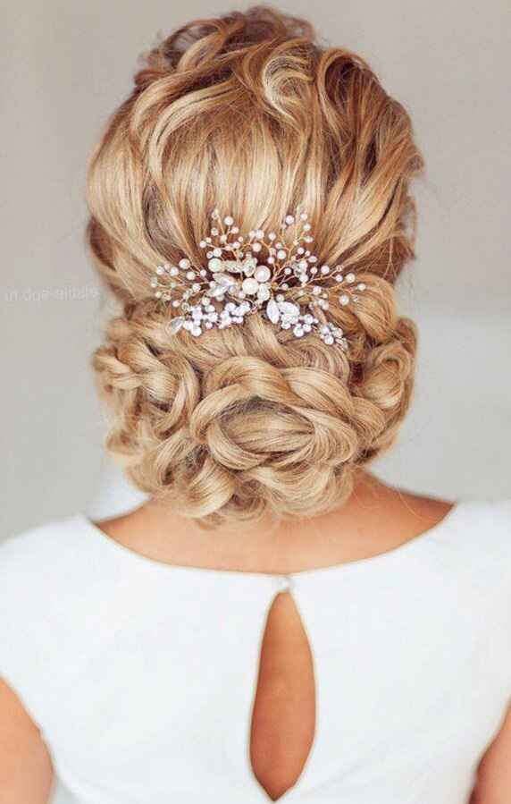  Inspiration cheveux relevés - 13