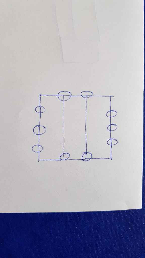 Question sur les tables de la salle - 1