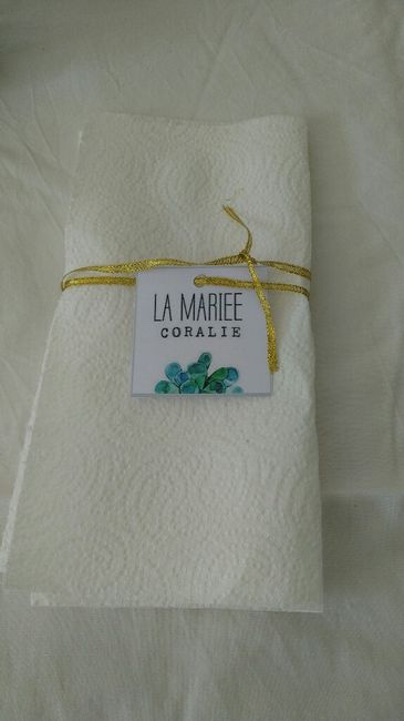 Ma déco : vert menthe , doré , blanc / succulente olivier et eucalyptus - 5
