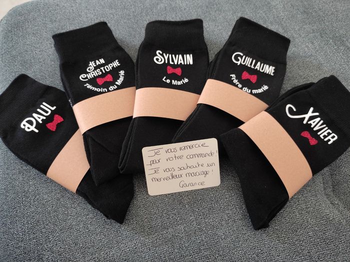 Accessoire oublié du marié et sa team 🧦 13