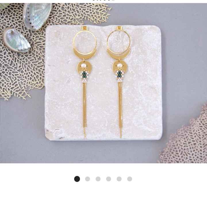 Montrez moi vos boucles d'oreilles - 1