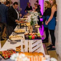 vin d'honneur!! Traiteur au top du top !!! Du vin d'honneur jusqu'au fromage...