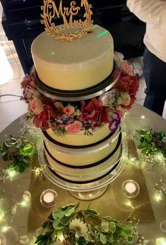 Wedding cake présentation - 2