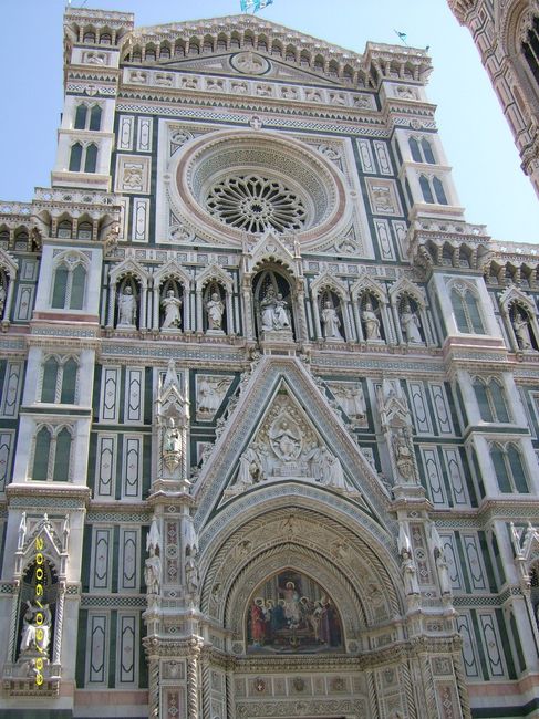Le style de design des bâtiments sur la place El Duomo