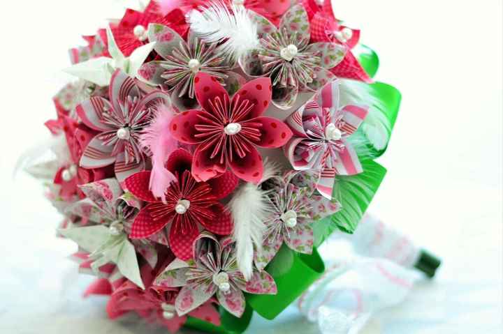  Fleur en origami - premier test : besoin d aide pour coller - 2