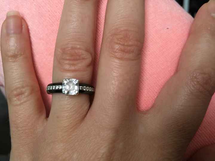 Montrez nous vos bagues de fiançailles :d - 1