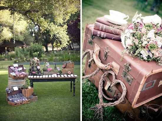 déco du VH : valise, vieux livres, ruban