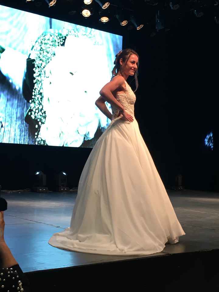  Salon du mariage défilé de robes de mariées qu’en pensez vous? - 7