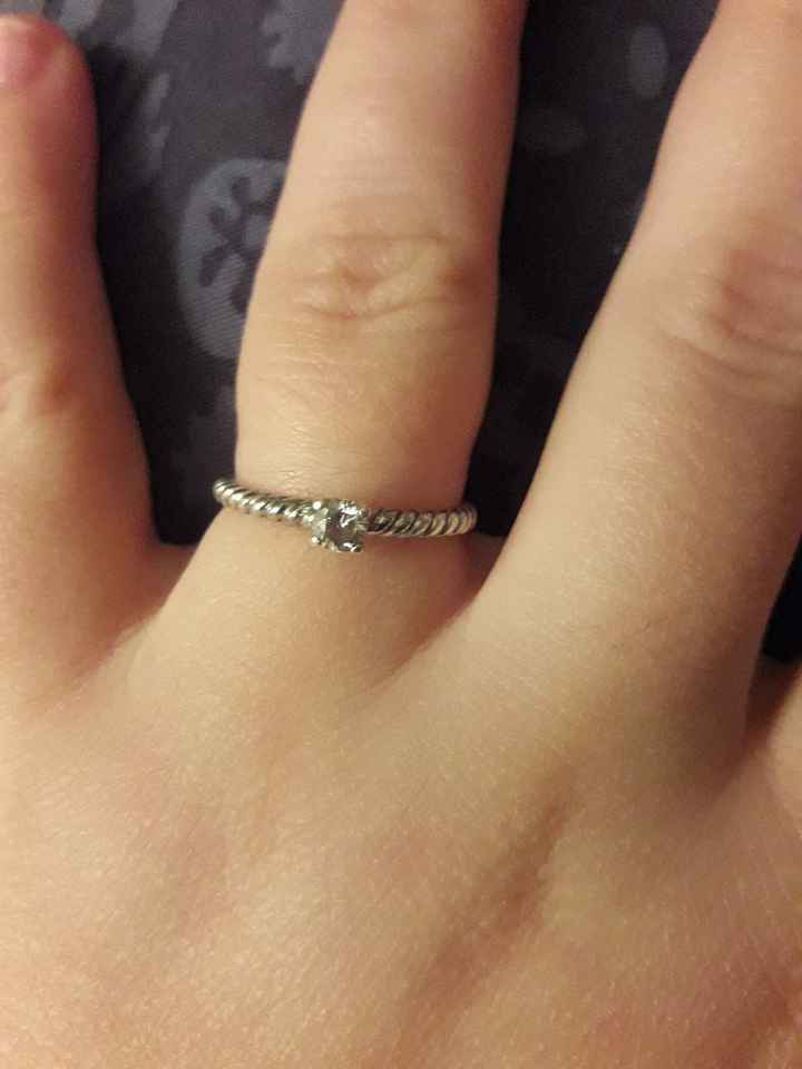 Partage ta bague de fiançailles ! - 1
