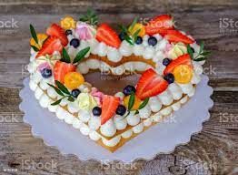 Figurine sur gâteau 2