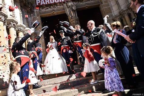 Sortie de cérémonie. 7