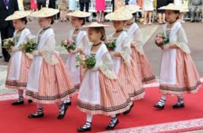 Cortège d'enfants 9