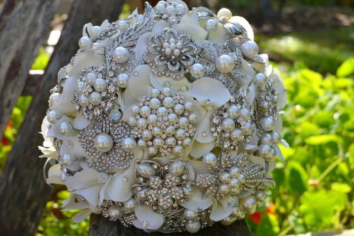 Bouquet de broche