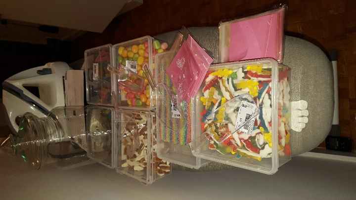 Les bonbons sont là !  candy bar in process... - 1