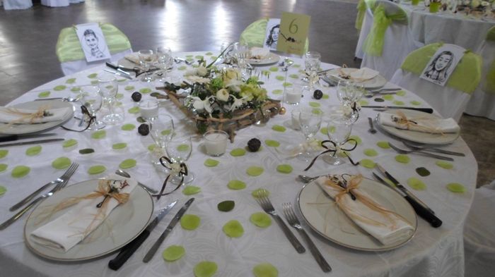TABLE INVITE