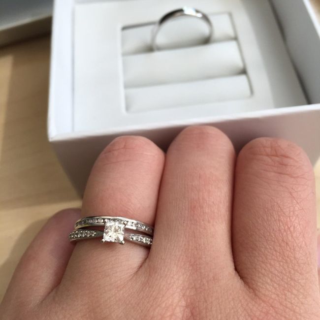 Avec ma bague de fiancaille