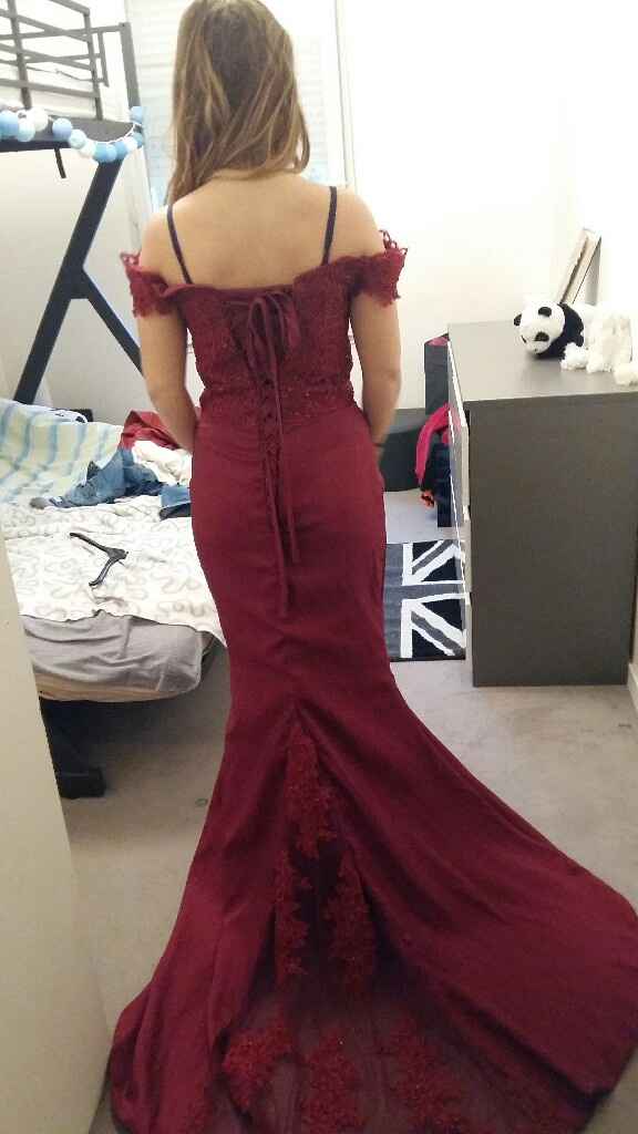 Robe des temoins - 1