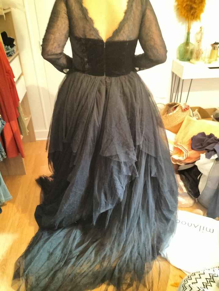 Recherche robe mariée noire. - 1