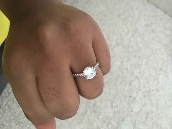 Ma bague de fiançailles - 1