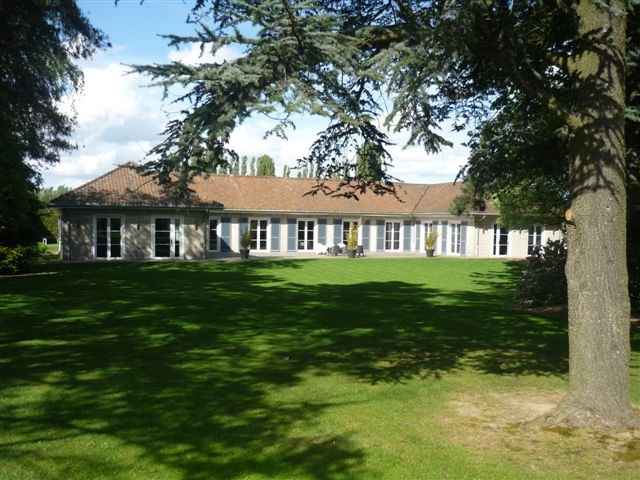 Avis : faut il rajouter de la déco à la salle le cottage ? - 4