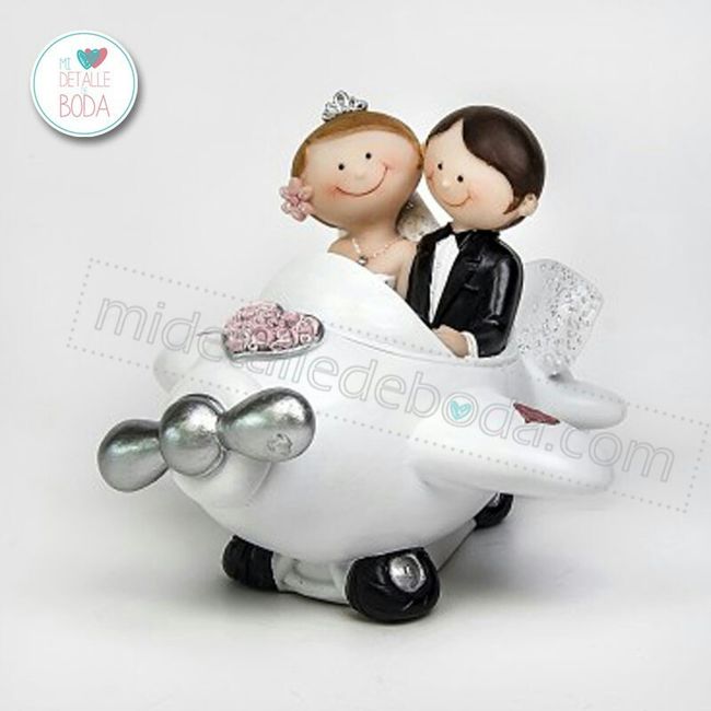 Montrez moi vos cake topper ou figurines pour la pièce montée ! - 1