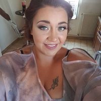 Trop heureuse voici ma coiffure et mon make up du Jour j - 2