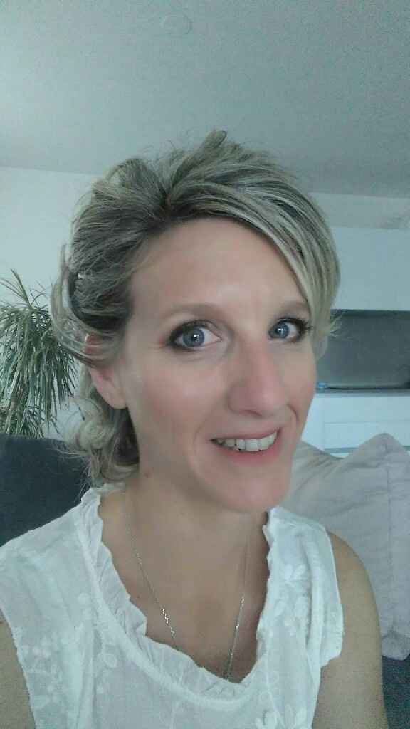 Essai maquillage et coiffure qu en pensez vous - 1