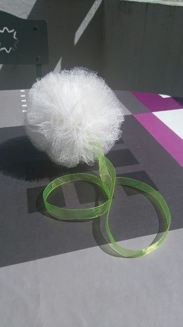 Pompons de voiture - 1