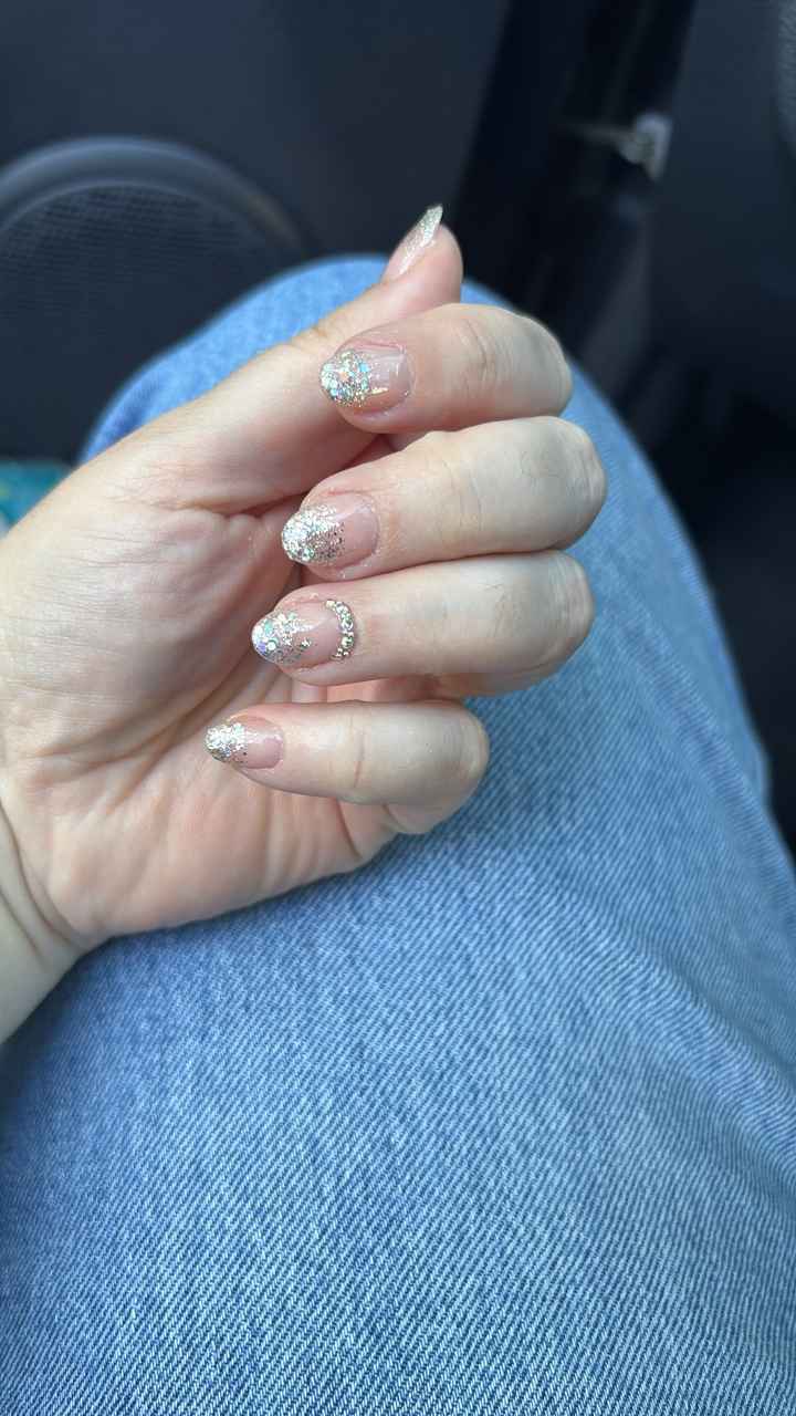 Ongles et cils - 1