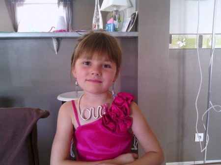 collier pour ma fille fait par moi hihi 