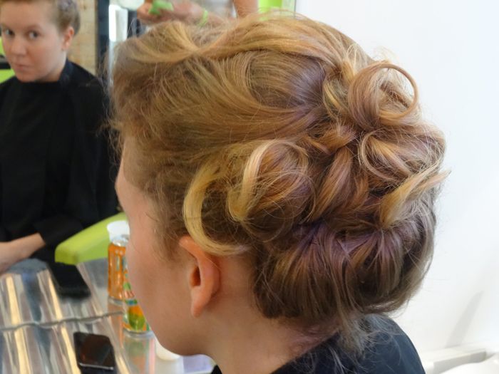 essai coiffure : l'autre coté