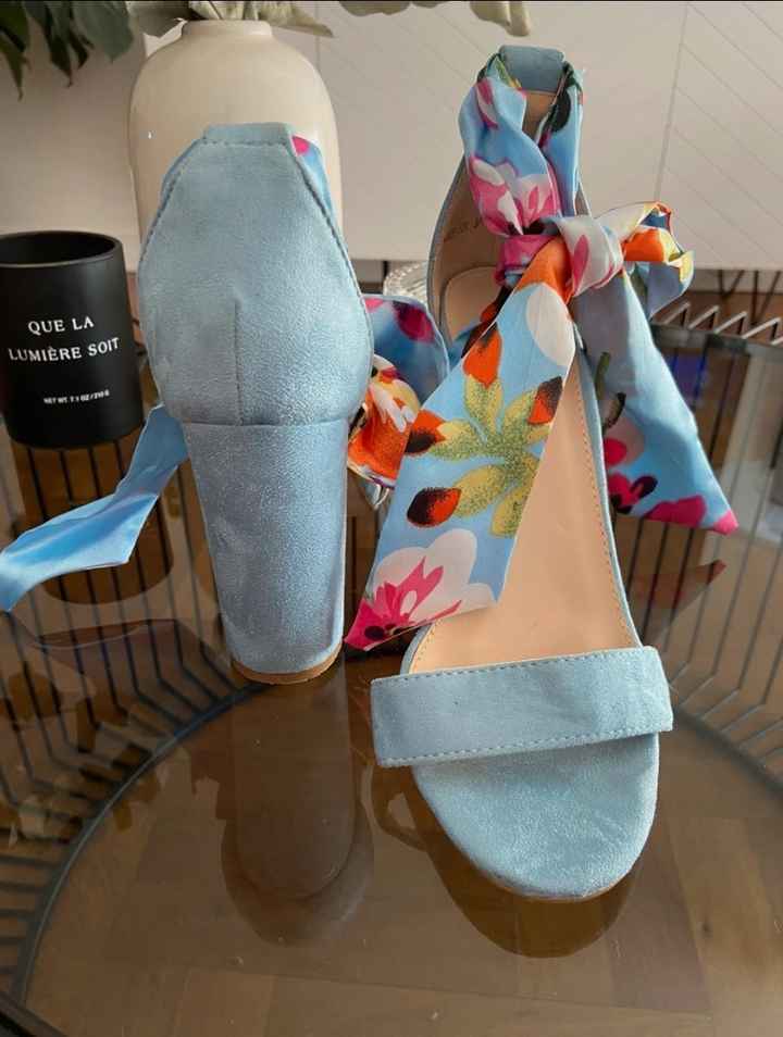 Quelle couleur sont vos chaussures 👠🥰 - 1