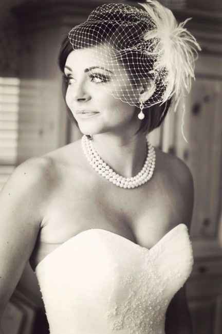 coiffure et voile pour cheveux courts