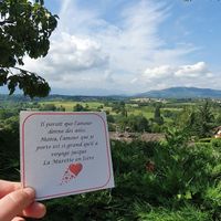 Et voila pour toi ! Pourrais tu m'en faire avec la phrase " Pascal, l'amour que Camille te porte est