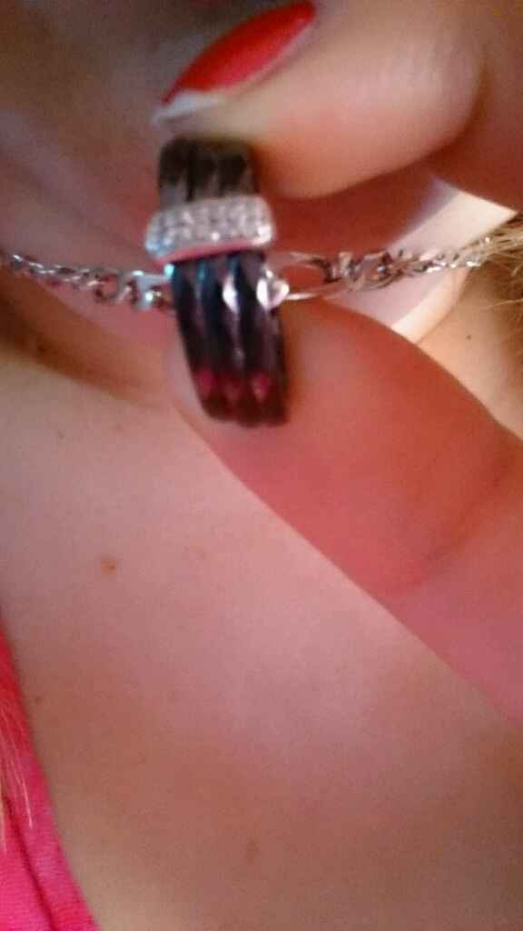 Si j'étais une bague de fiancailles je serais... - 1