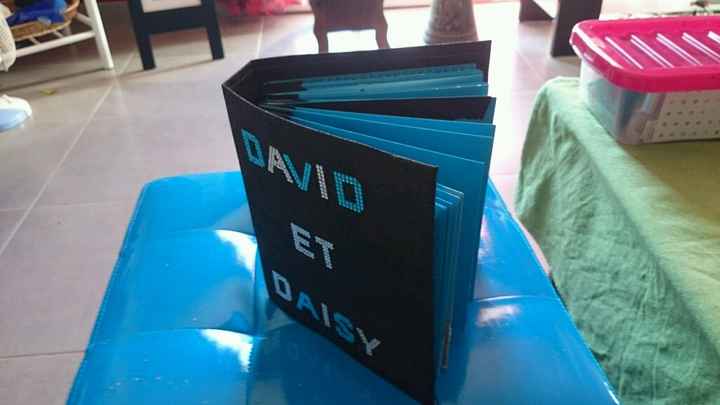 Livre d'or fini - 1