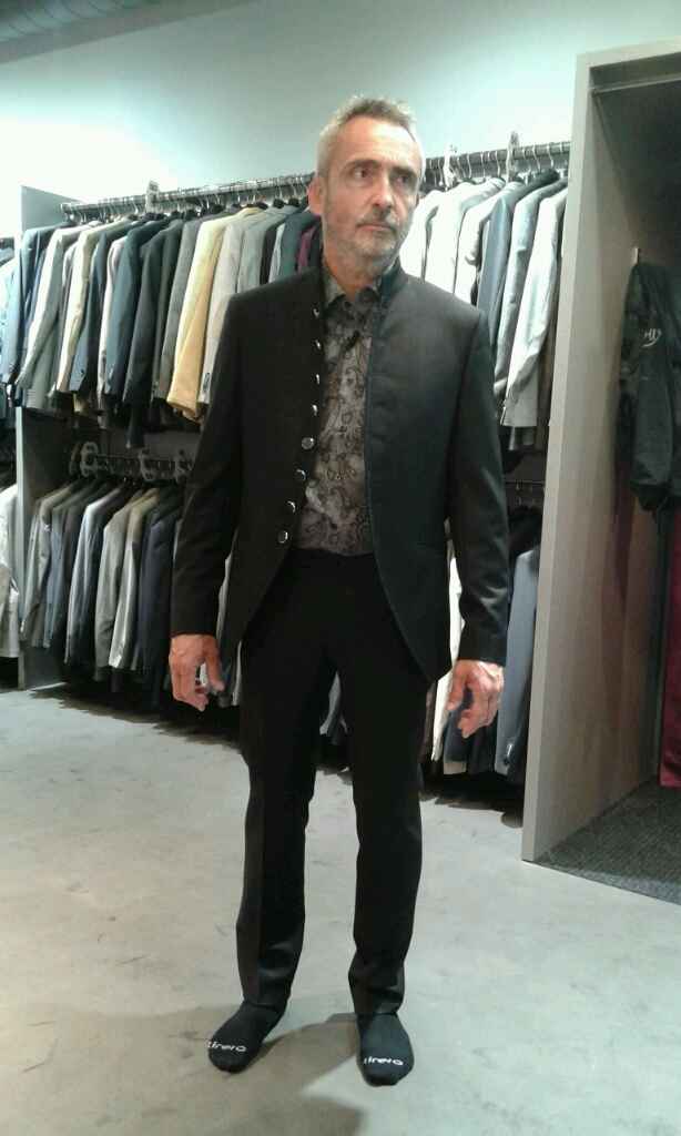 Costume de futur .... - 2