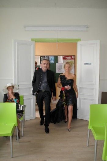 Notre entrée à la Mairie 